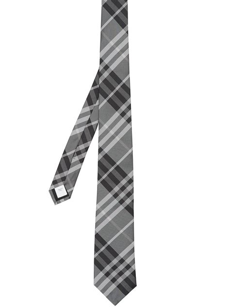 krawatte burberry style|Burberry check wool scarf.